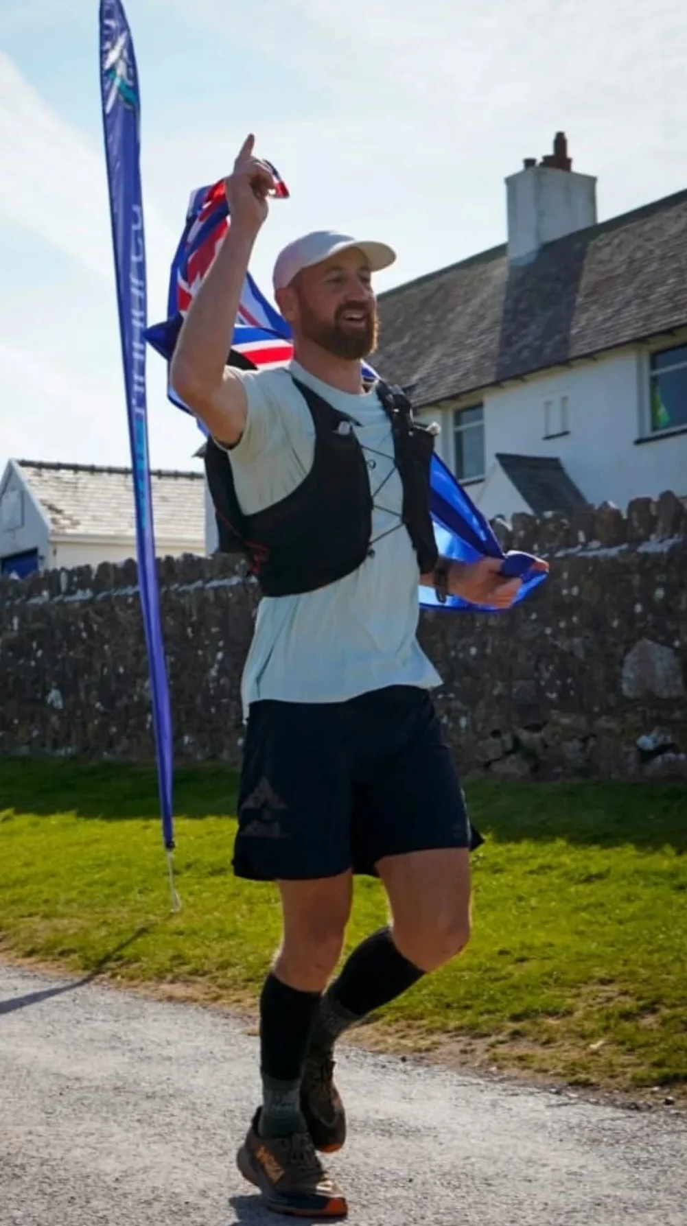 Damian Watson finishing the Wild Horse 200 in 2025